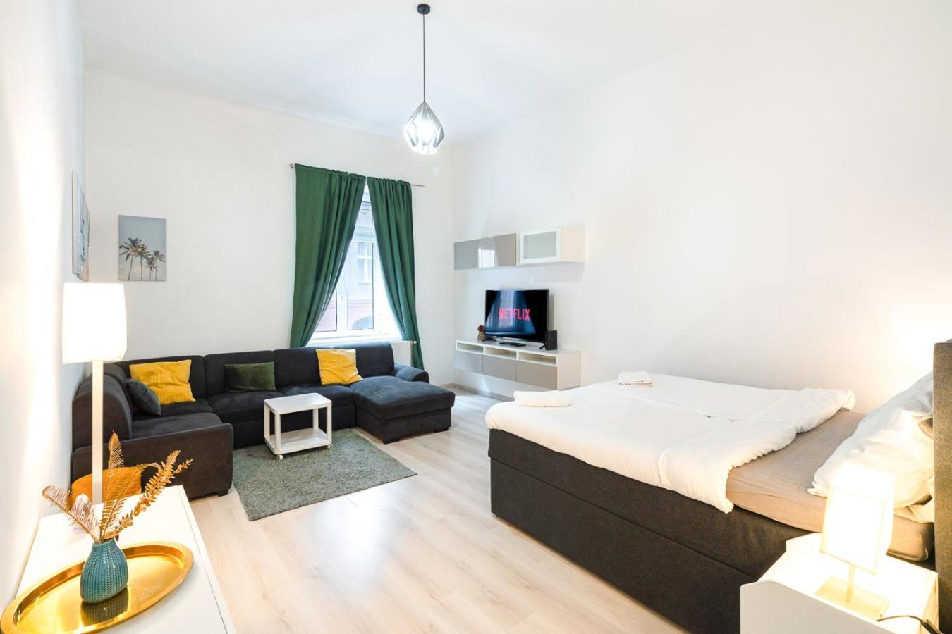 Spacious Premium Apartment By Buda Castle District Budapest Eksteriør billede